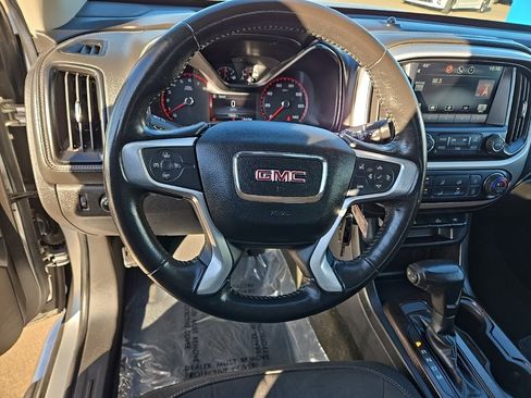 Used 2015 GMC Canyon SLE w/ SLE Convenience Package image 42