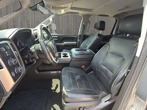 Used 2018 GMC Sierra 3500 Denali w/ Duramax Plus Package AWD/4WD image 19