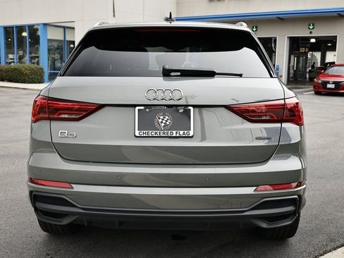 Used 2024 Audi Q3 2.0T Premium image 9