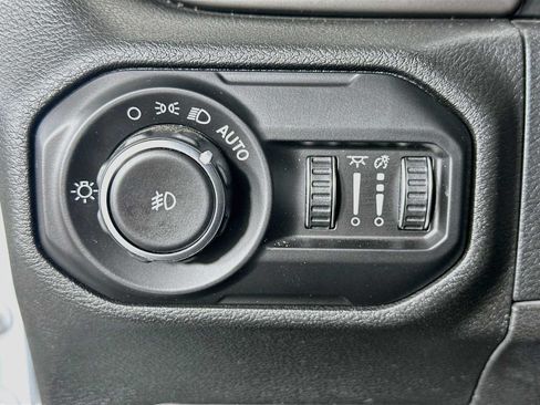 Used 2021 Jeep Wrangler Unlimited Sport AWD/4WD image 10