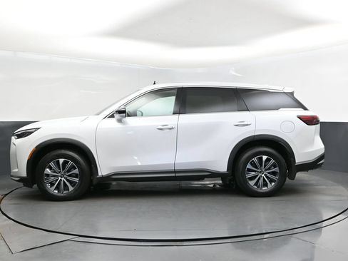 Certified 2026 INFINITI QX60 Pure w/ Cargo Package FWD image 4