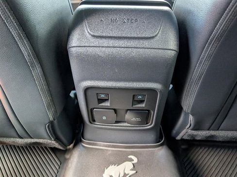 Used 2021 Ford Bronco Wildtrak image 15