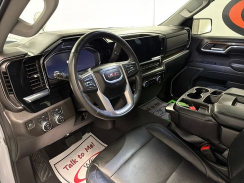 Used 2024 GMC Sierra 1500 Elevation AWD/4WD image 13