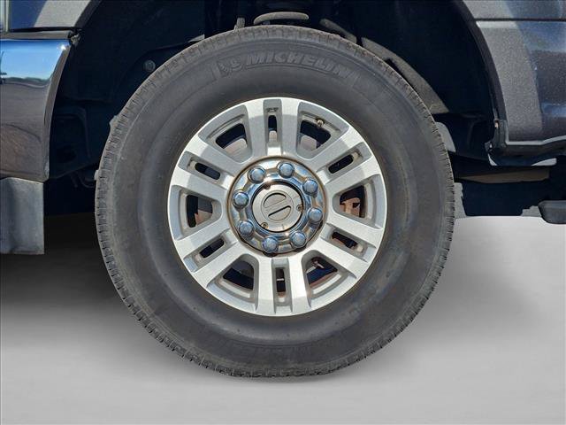 Used 2017 Ford F250 XL w/ STX Appearance Package AWD/4WD image 28