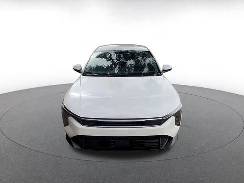 Used 2025 Kia K4 LXS image 4