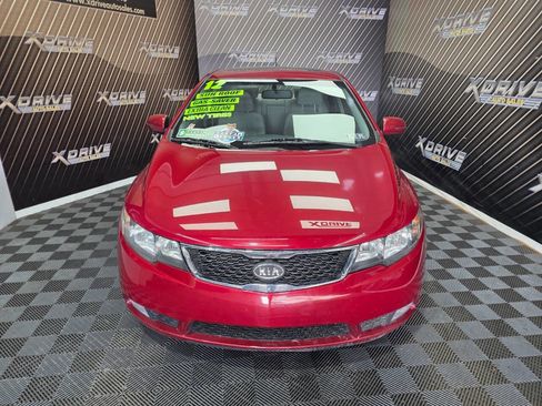 Used 2012 Kia Forte EX w/ Tech Pkg image 4