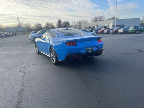 Used 2024 Ford Mustang GT Premium image 11