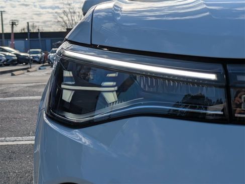 New 2026 Volkswagen Taos SEL image 10