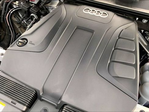 Used 2023 Audi Q7 2.0T Premium Plus AWD/4WD image 33
