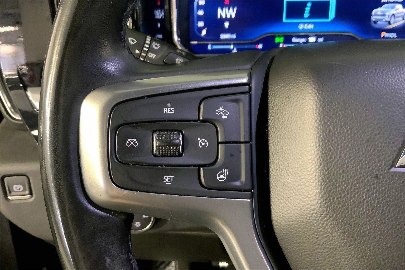 Used 2024 Chevrolet Silverado 1500 LT AWD/4WD image 18