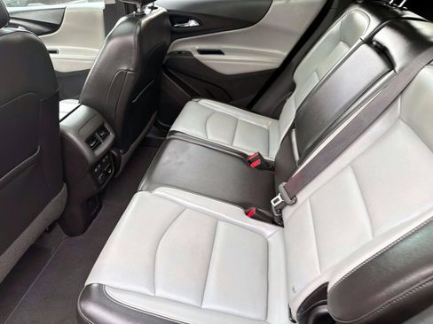 Used 2018 Chevrolet Equinox Premier AWD/4WD image 10