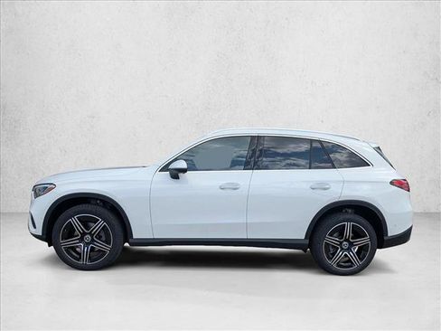Used 2026 Mercedes-Benz GLC 300 image 6