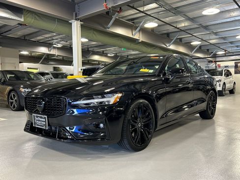 Certified 2023 Volvo S60 B5 Plus w/ Climate Package AWD/4WD image 5