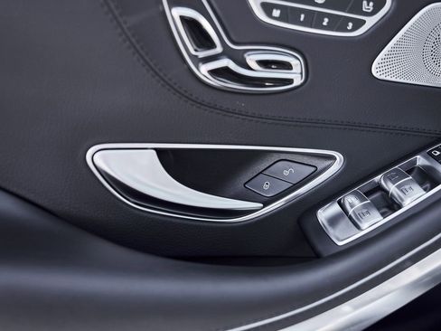 Used 2016 Mercedes-Benz S 63 AMG 4MATIC Coupe image 29