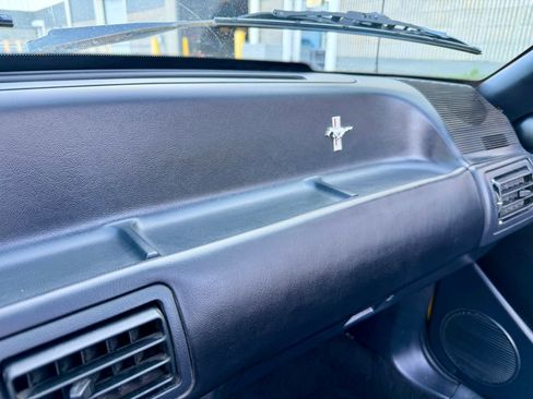 Used 1993 Ford Mustang LX image 55