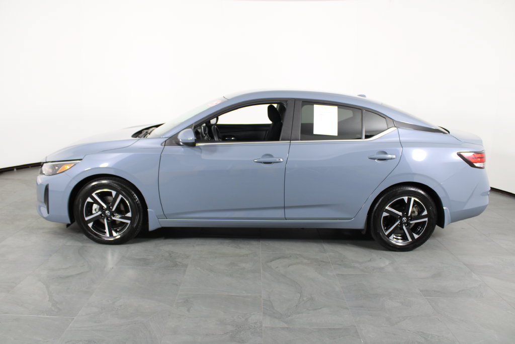 Certified 2025 Nissan Sentra SV FWD image 14