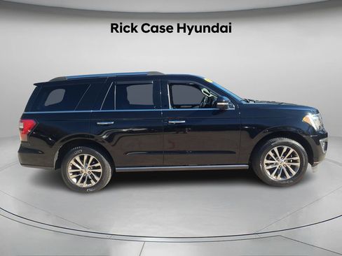 Used 2018 Ford Expedition Limited w/ Equipment Group 301A image 4