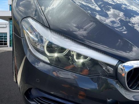 Used 2019 BMW 540i xDrive w/ Convenience Package AWD/4WD image 31