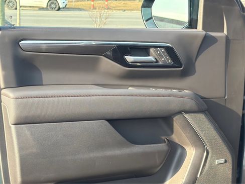 Used 2026 Chevrolet Tahoe RST w/ Comfort Package image 5