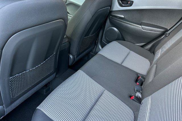 Used 2019 Hyundai Kona SEL w/ SEL Tech Package 02 AWD/4WD image 12