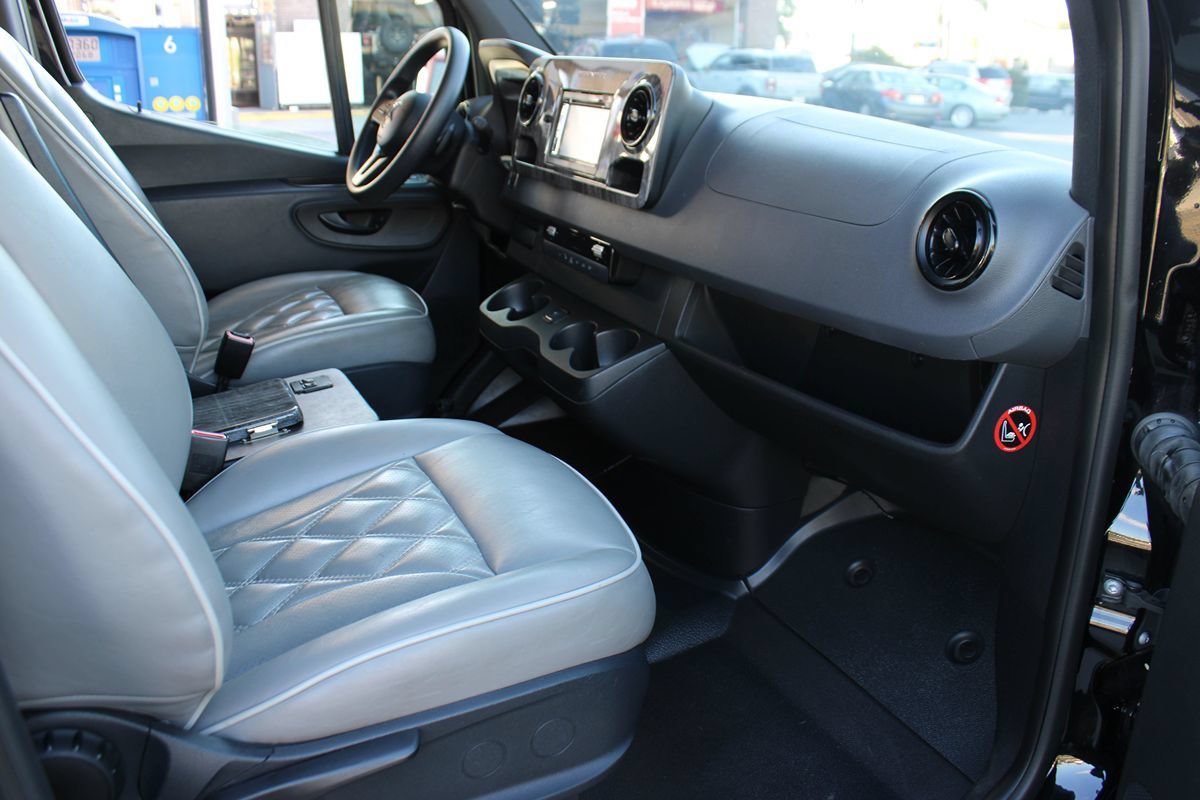 Used 2019 Mercedes-Benz Sprinter 170 image 22