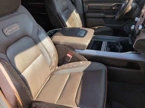 Used 2025 RAM 1500 Limited AWD/4WD image 23