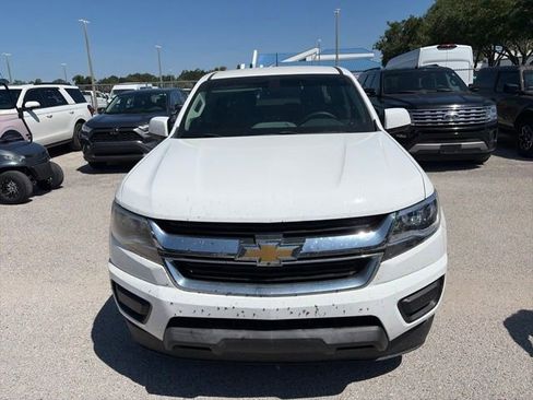 Used 2020 Chevrolet Colorado W/T w/ WT Convenience Package RWD image 2