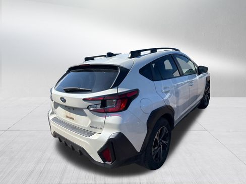 Used 2024 Subaru Crosstrek 2.0i Premium AWD/4WD image 9