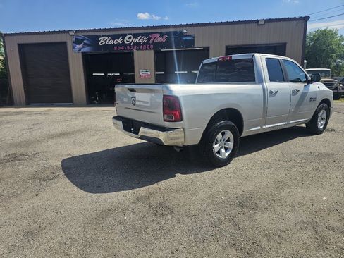 Used 2013 RAM 1500 Classic SLT w/ Remote Start & Security Group RWD image 2
