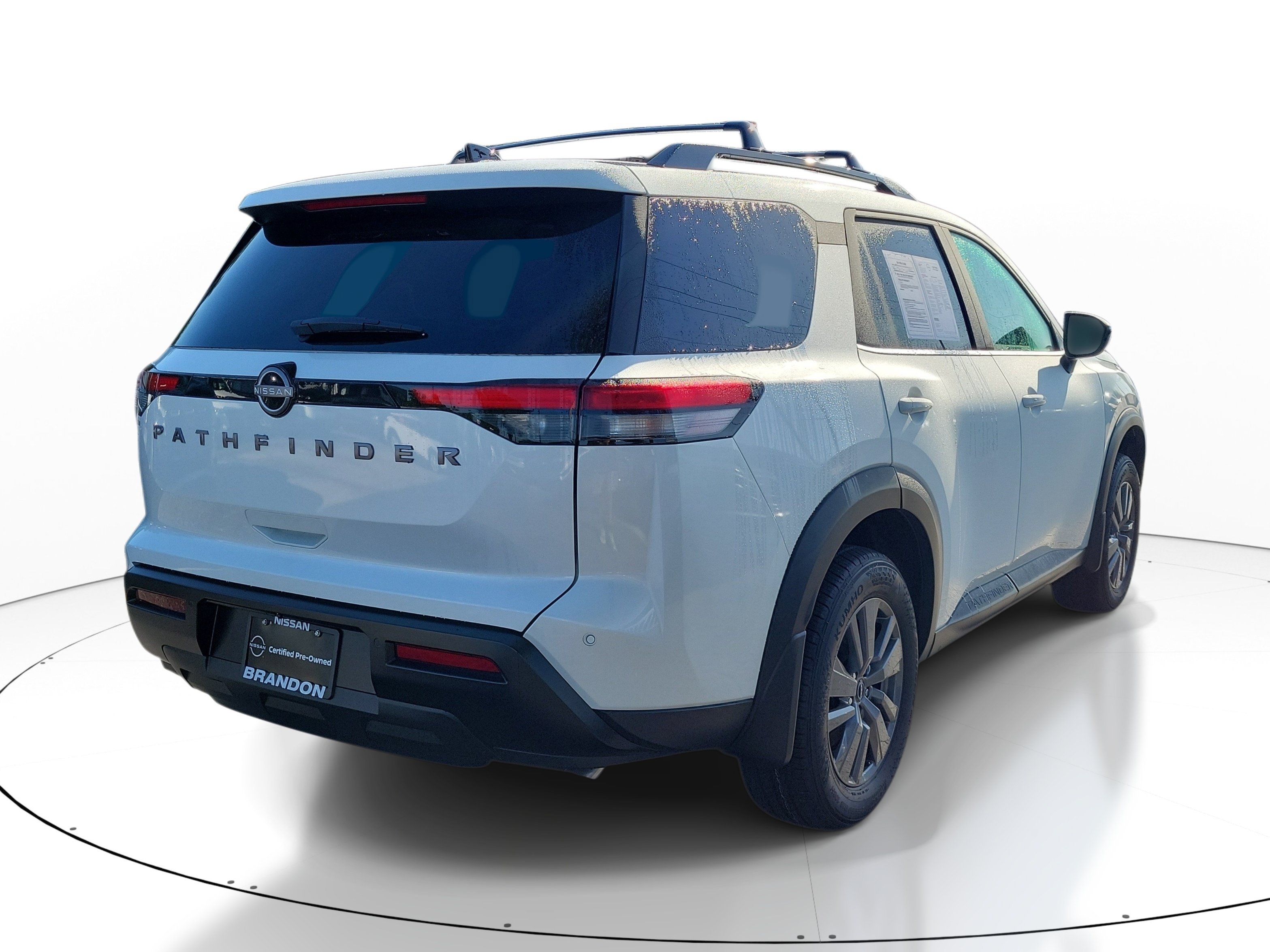 Used 2026 Nissan Pathfinder SV FWD image 7