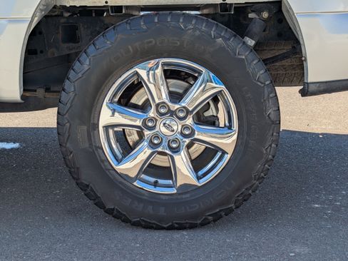 Used 2019 Ford F150 XLT w/ Equipment Group 302A Luxury AWD/4WD image 50