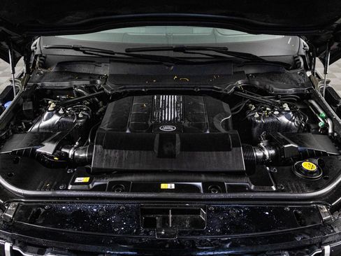Used 2019 Land Rover Range Rover HSE image 48