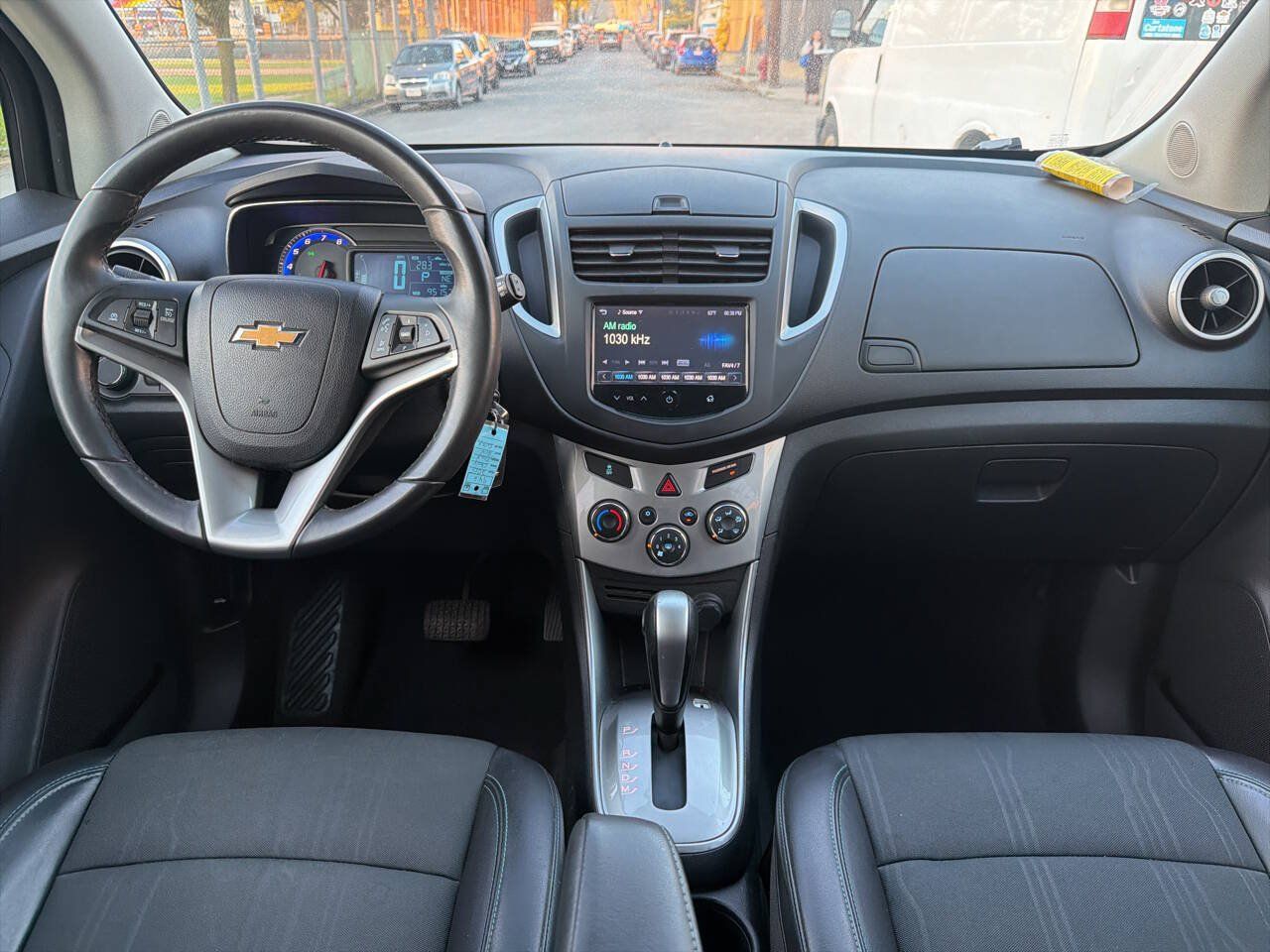 Used 2015 Chevrolet Trax LT w/ LT Plus Package AWD/4WD image 12