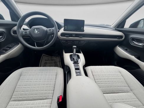 Used 2025 Honda HR-V LX image 14