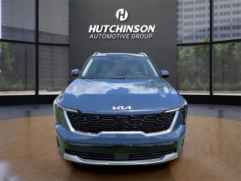 Certified 2025 Kia Sorento S w/ Panoramic Sunroof Package FWD image 2