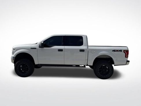 Used 2017 Ford F150 XLT w/ Trailer Tow Package AWD/4WD image 8