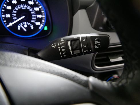 Used 2021 Hyundai Kona SEL AWD/4WD image 31