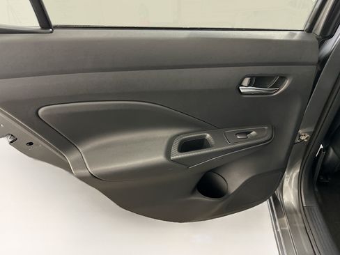 Used 2025 Nissan Versa SV FWD image 26
