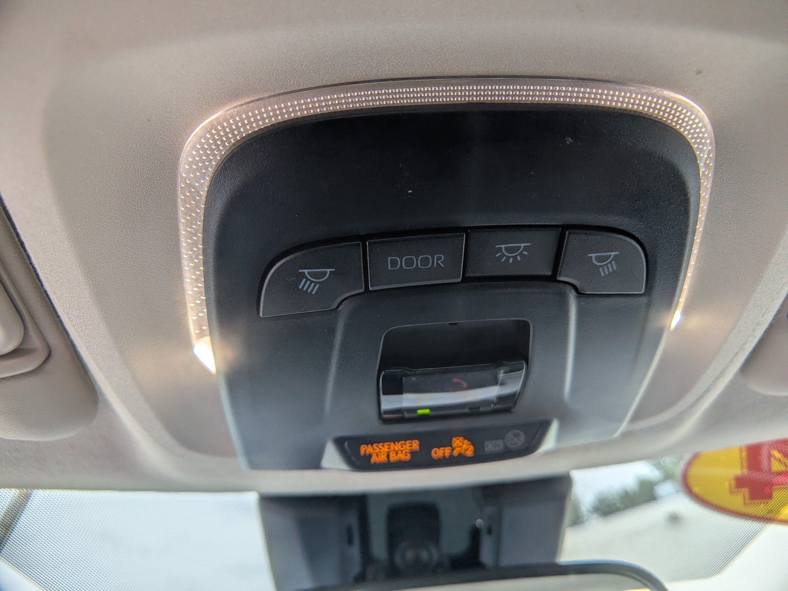 Used 2024 Toyota Corolla LE FWD image 18