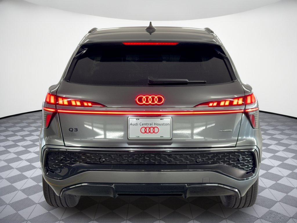 Certified 2026 Audi Q3 quattro 2.0T AWD/4WD image 11