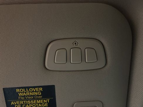 Used 2025 Lincoln Corsair Reserve w/ Jet Appearance Package image 24