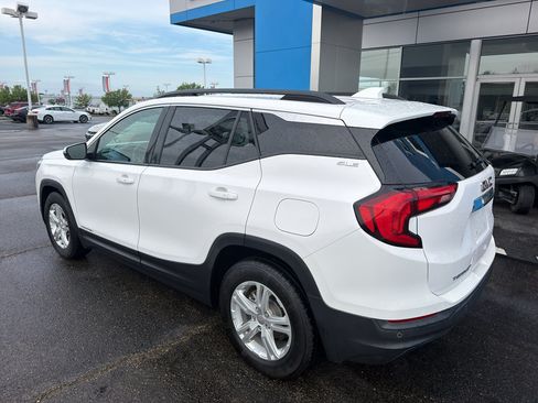 Used 2020 GMC Terrain SLE w/ Driver Convenience Package FWD image 6