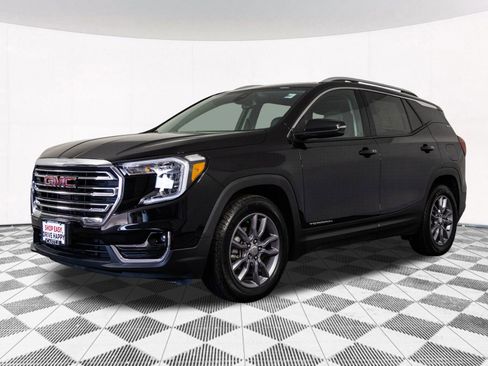 Certified 2023 GMC Terrain SLT image 9
