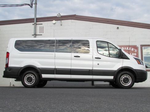 Used 2016 Ford Transit 350 XL image 9