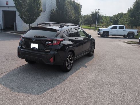 Certified 2024 Subaru Crosstrek 2.0i Premium AWD/4WD image 9