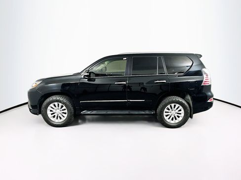 Used 2018 Lexus GX 460 image 4