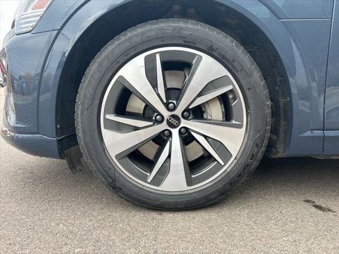 Certified 2024 Audi Q8 e-tron Premium image 12