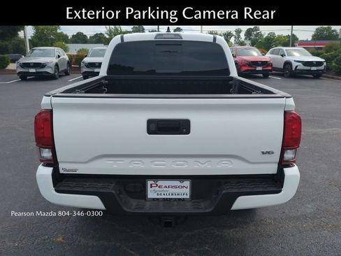 Used 2022 Toyota Tacoma SR5 w/ Technology Package RWD image 5