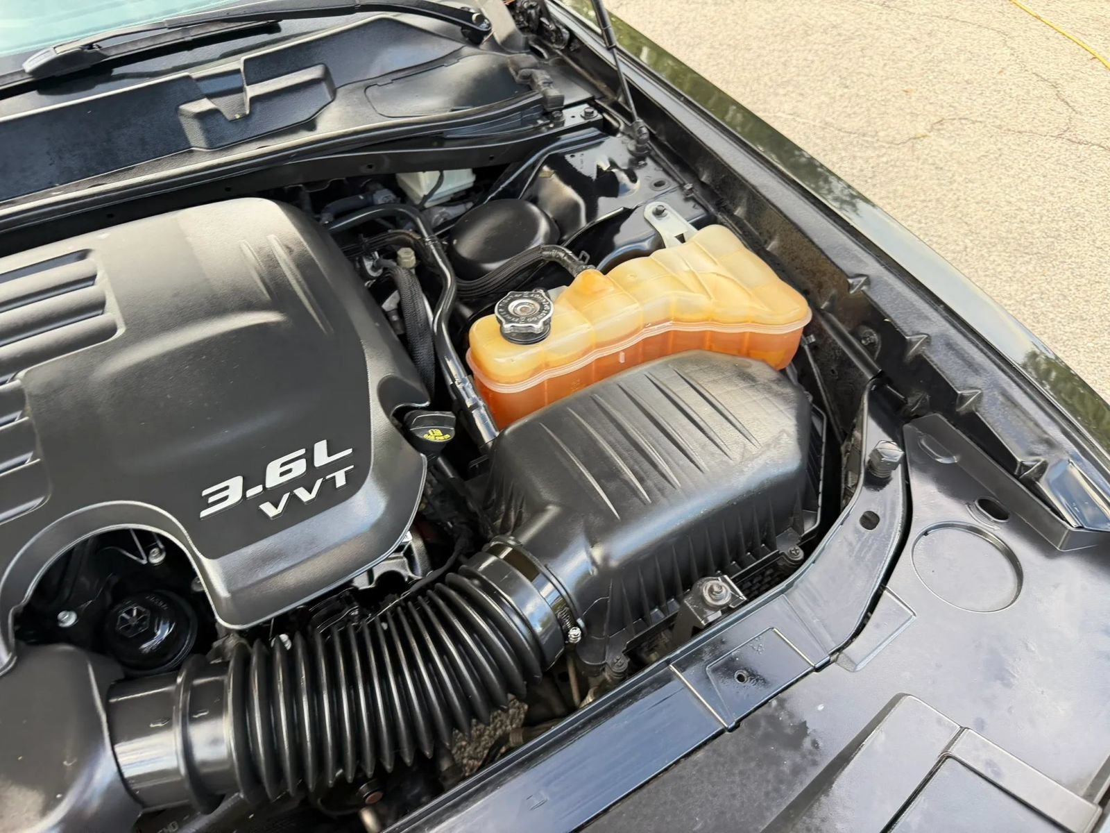 Used 2016 Dodge Challenger SXT Plus RWD image 25