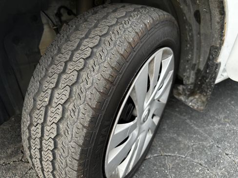 Used 2015 Nissan NV200 SV w/ Technology Package image 18